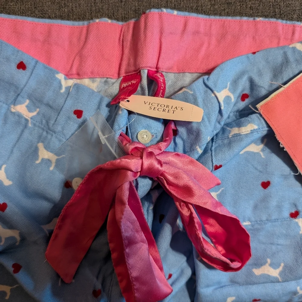 Victoria's Secret Pink Blue Cotton Knit Buttons with Pink and White Accents - Picture 3 of 3